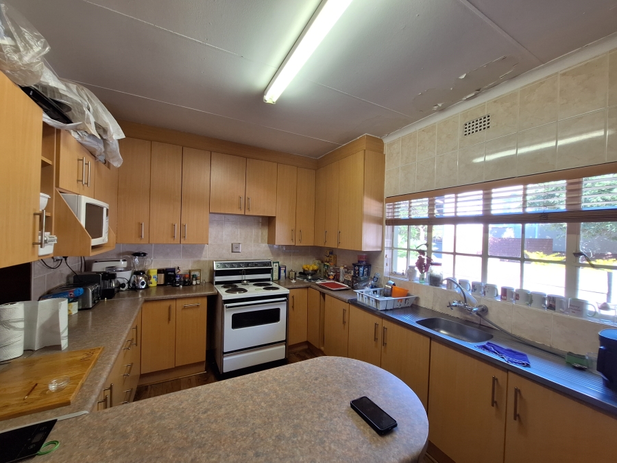 4 Bedroom Property for Sale in Protea Park North West